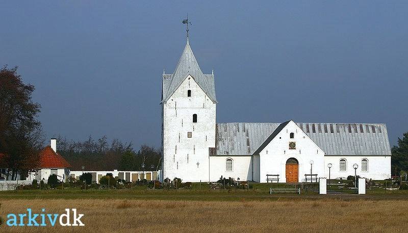 Billede nr. 3 af Sankt Clements Kirke, Roemoe